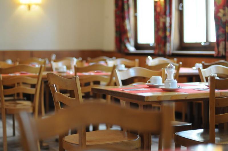 Отель Weisses Kreuz