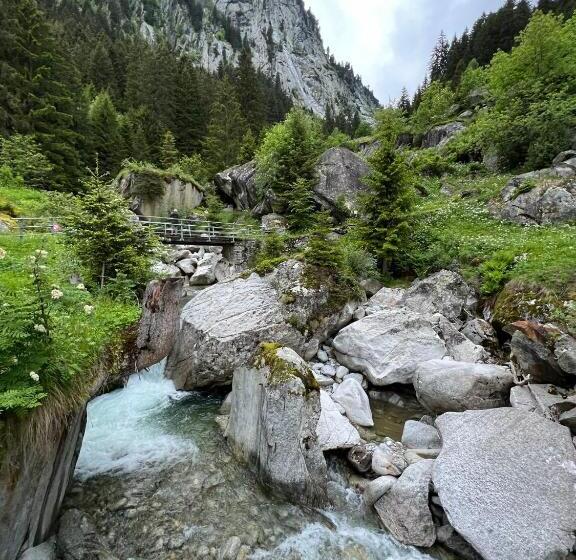 בית מלון כפרי Weisses Rössli Only Bed & Breakfast Self Check In