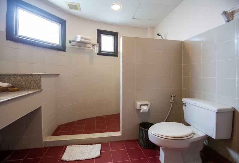 Imperial Phukaew Hill Resort