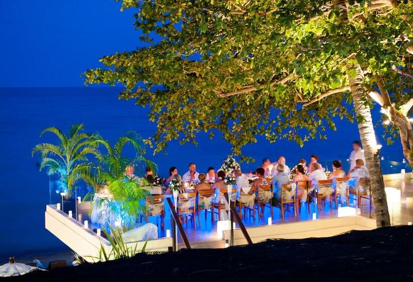 Impiana Beach Front Resort Chaweng Noi, Koh Samui