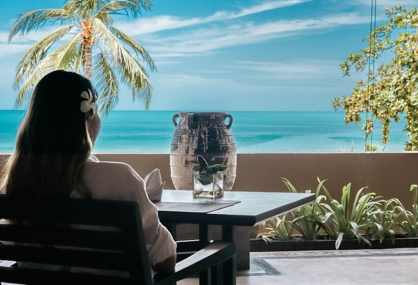 Impiana Beach Front Resort Chaweng Noi, Koh Samui