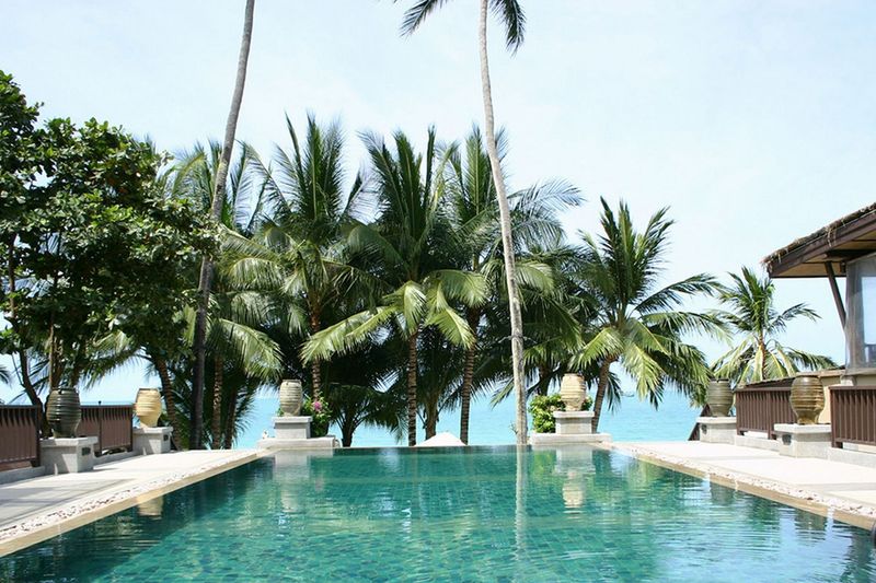 Impiana Beach Front Resort Chaweng Noi, Koh Samui