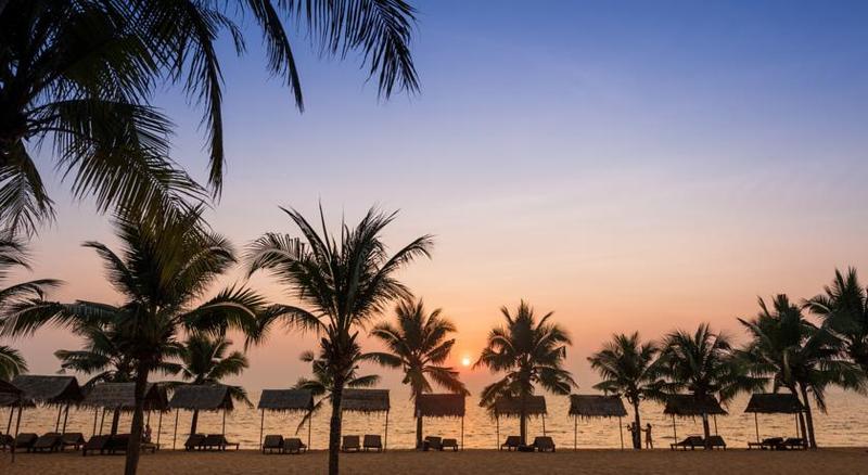 Pinnacle Grand Jomtien Resort and Beach Club