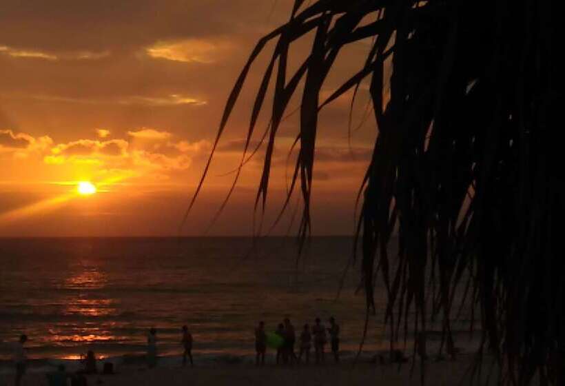 리조트 Ramada By Wyndham Phuket Southsea