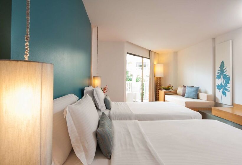 리조트 Ramada By Wyndham Phuket Southsea