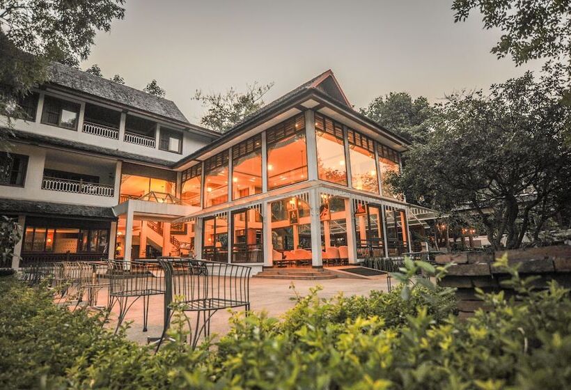 Suan Bua Hotel & Resort