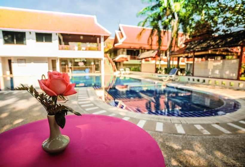 Suan Bua Hotel & Resort
