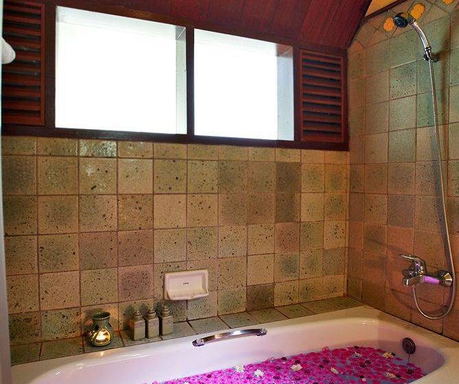 Suanthip Vana Resort