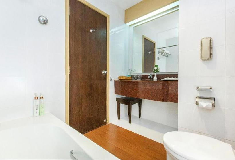 Tinidee Hotel Ranong