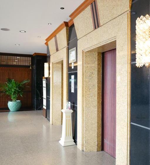 Town In Town Hotel Bangkok