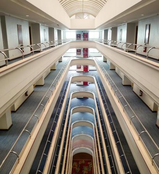 Town In Town Hotel Bangkok