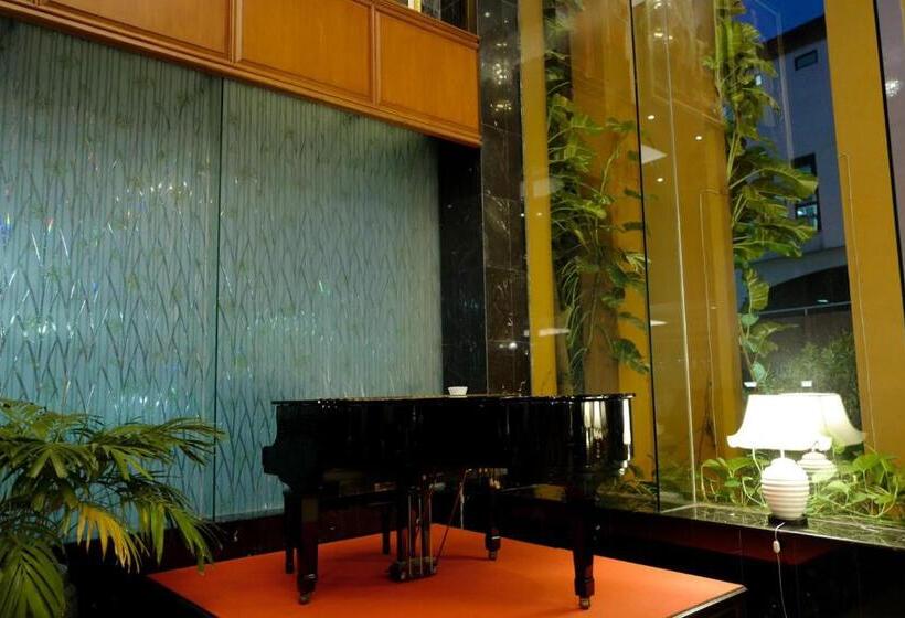 Town In Town Hotel Bangkok