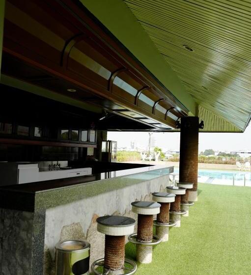 Town In Town Hotel Bangkok