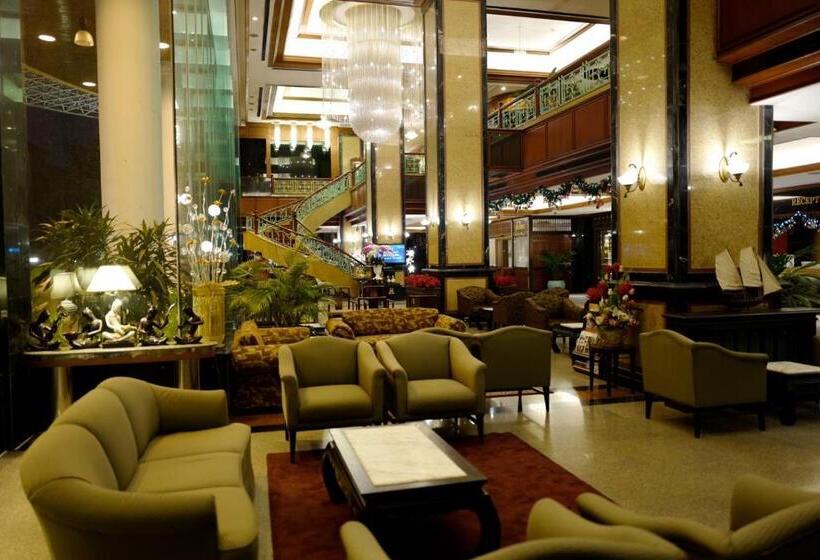 Town In Town Hotel Bangkok