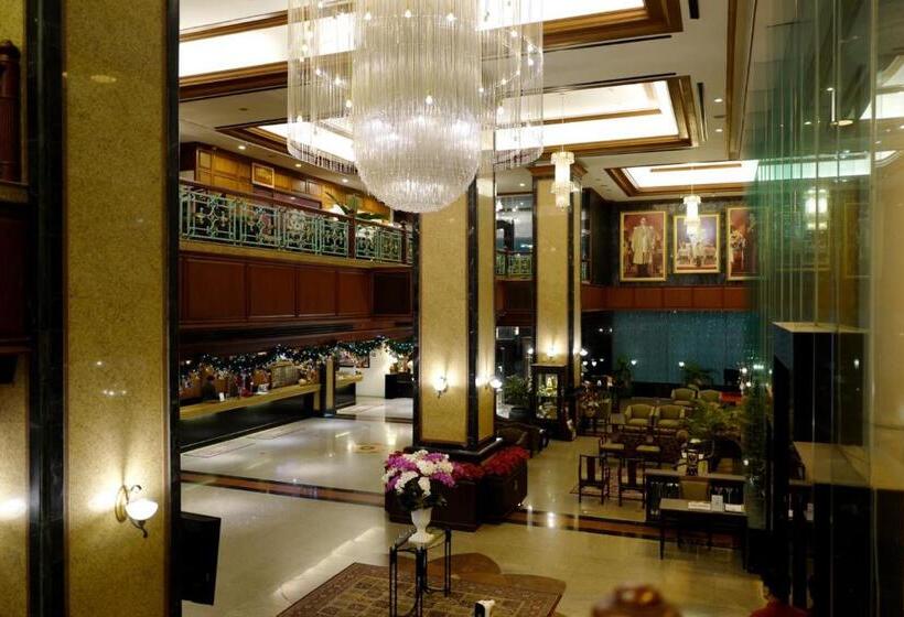 Town In Town Hotel Bangkok