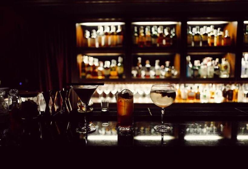 Town In Town Hotel Bangkok