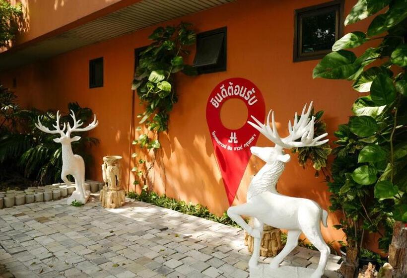 Town In Town Hotel Bangkok