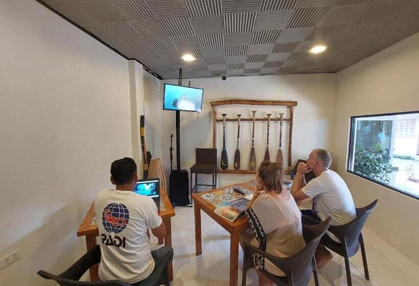 هاستل Avila S Horizon Dive Resort Malapascua