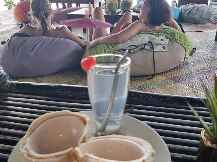 هاستل Avila S Horizon Dive Resort Malapascua