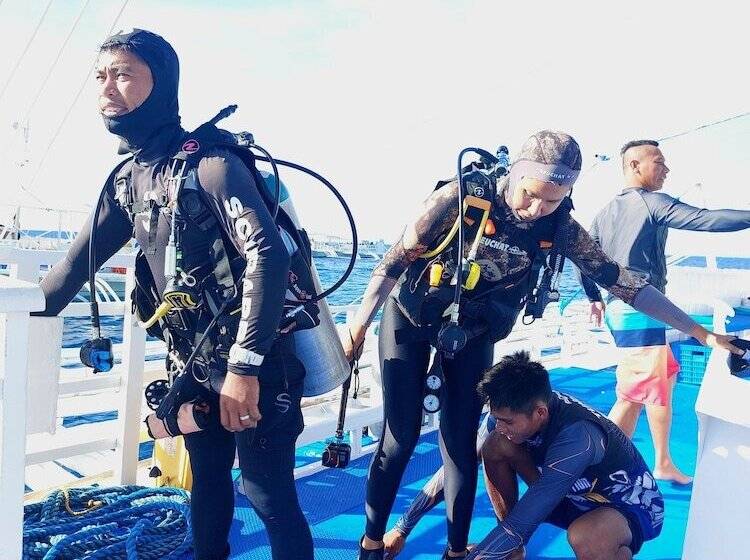 هاستل Avila S Horizon Dive Resort Malapascua