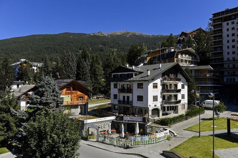 فندق فئة نجمة واحدة Du Parc