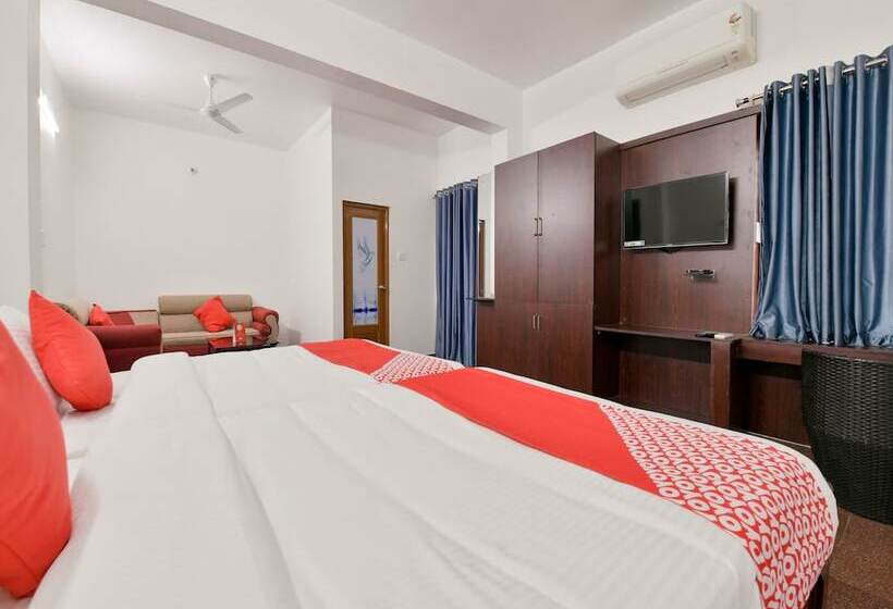 Отель Aar Palmyra Regency By Oyo Rooms