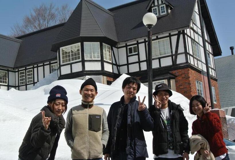 בית מלון כפרי Altitude Madarao