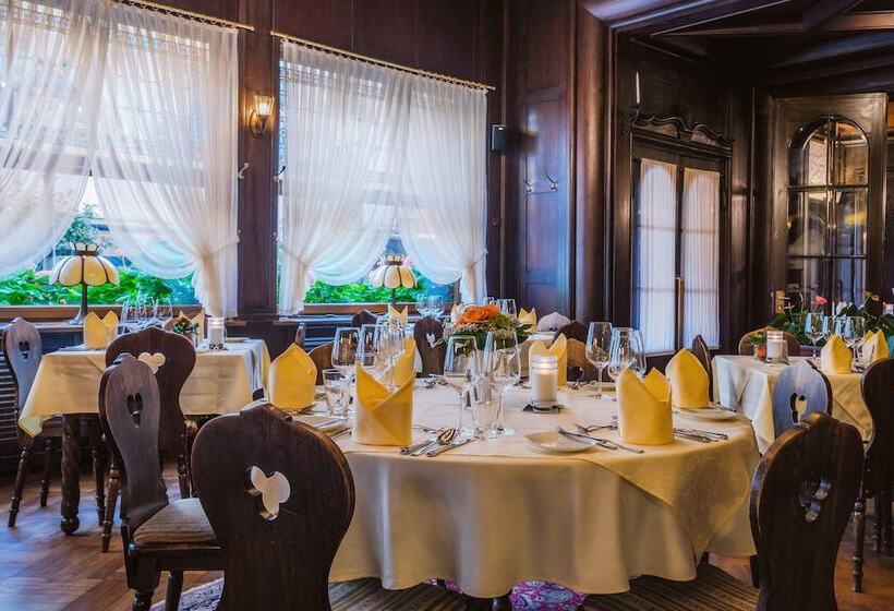 호텔 Altkölnischer Hof