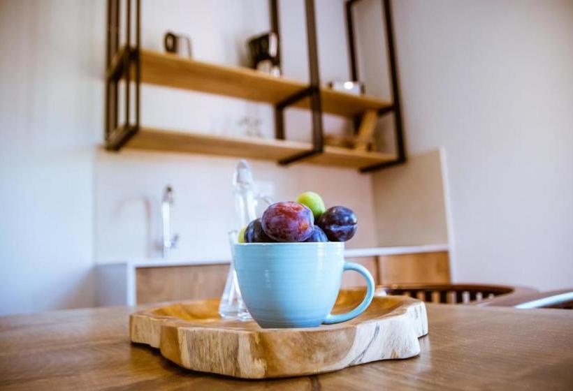 בית מלון כפרי Anais Suites