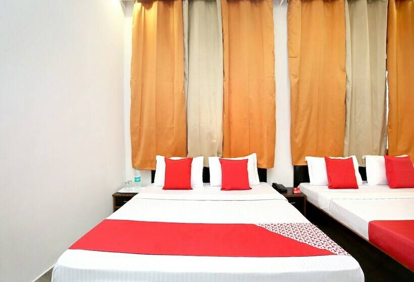 ホテル Atithi Residency By Oyo Rooms