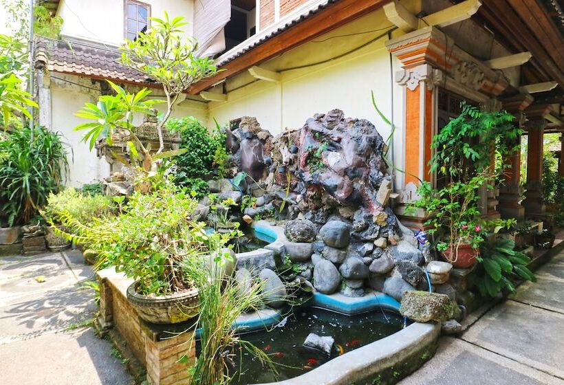 בית מלון כפרי Aurora House Ubud