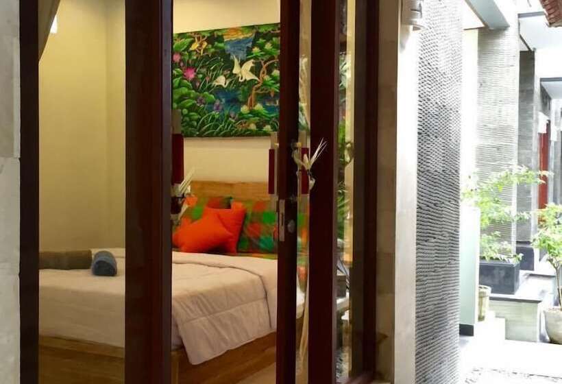 בית מלון כפרי Aurora House Ubud