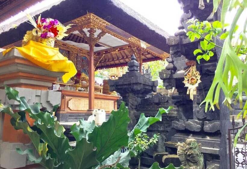 בית מלון כפרי Aurora House Ubud