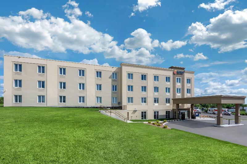 فندق Comfort Inn & Suites