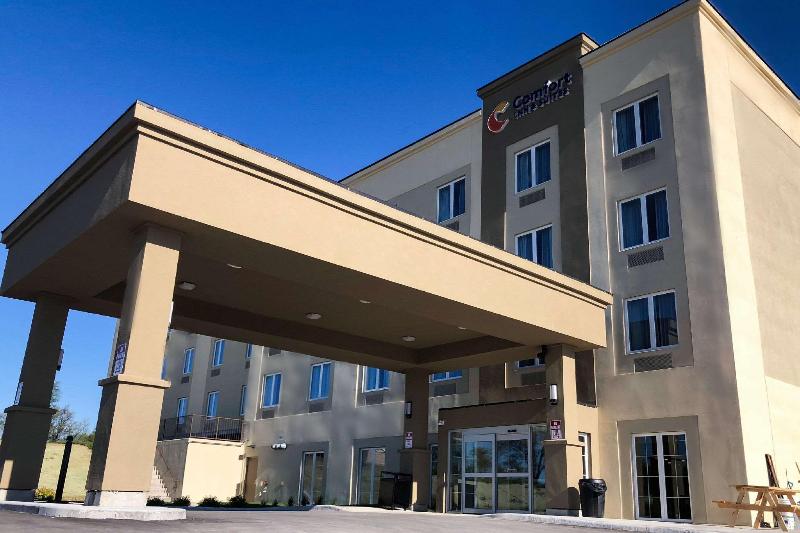 فندق Comfort Inn & Suites