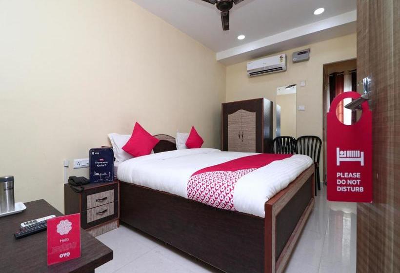 호텔 Govind Guest House By Oyo Rooms