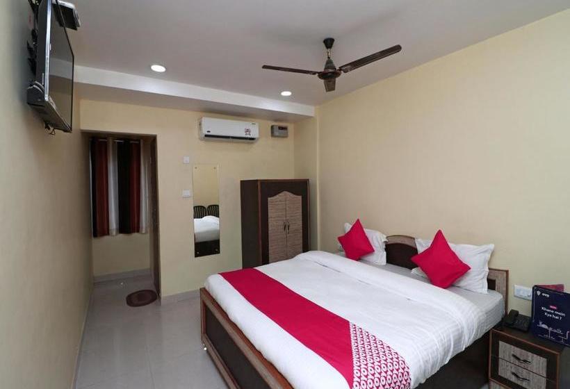 호텔 Govind Guest House By Oyo Rooms