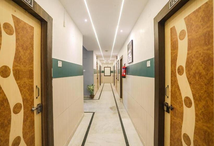 Fabhotel Greenstar Inn Bhubaneswar Airport