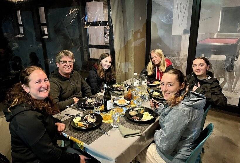 בית מלון כפרי Lindiwe Safari Lodge