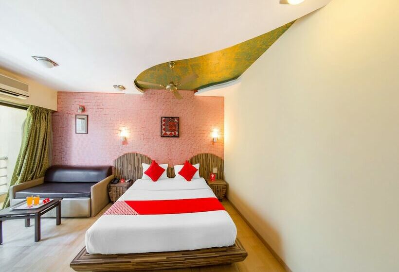 Отель Neeta's Inn By Oyo Rooms