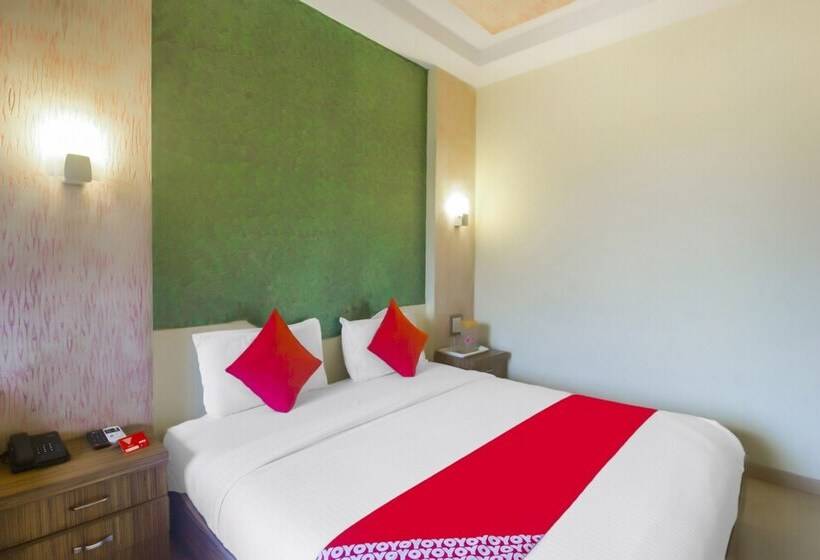 Отель Neeta's Inn By Oyo Rooms