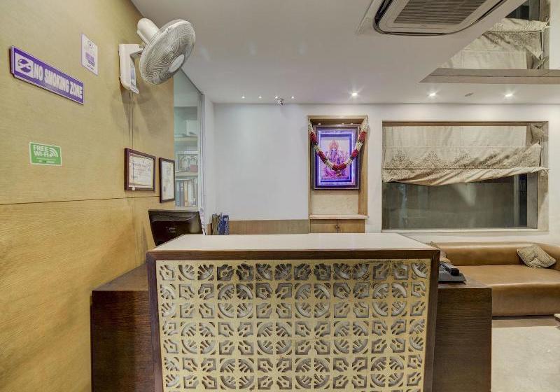 Hotel Oyo Flagship 17107 Green Leaves Lb Nagar