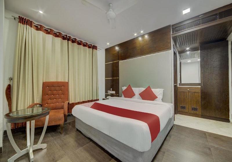 Hotel Oyo Flagship 17107 Green Leaves Lb Nagar