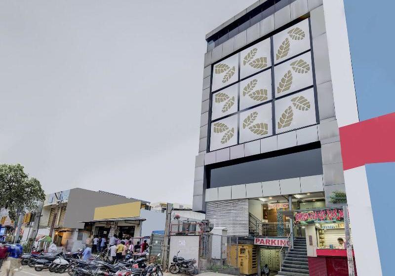 Hotel Oyo Flagship 17107 Green Leaves Lb Nagar
