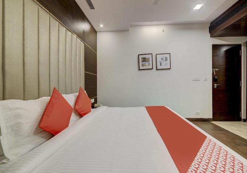 Hotel Oyo Flagship 17107 Green Leaves Lb Nagar