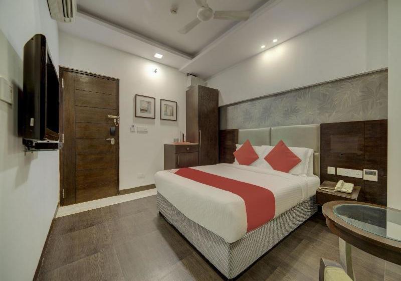 Hotel Oyo Flagship 17107 Green Leaves Lb Nagar