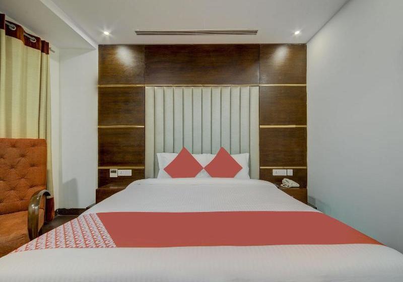 Hotel Oyo Flagship 17107 Green Leaves Lb Nagar