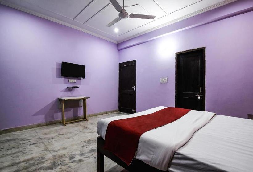 בית מלון כפרי Primrose Residency By Oyo Rooms