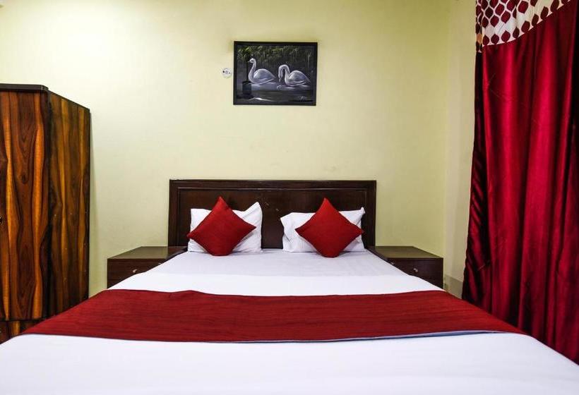 בית מלון כפרי Primrose Residency By Oyo Rooms