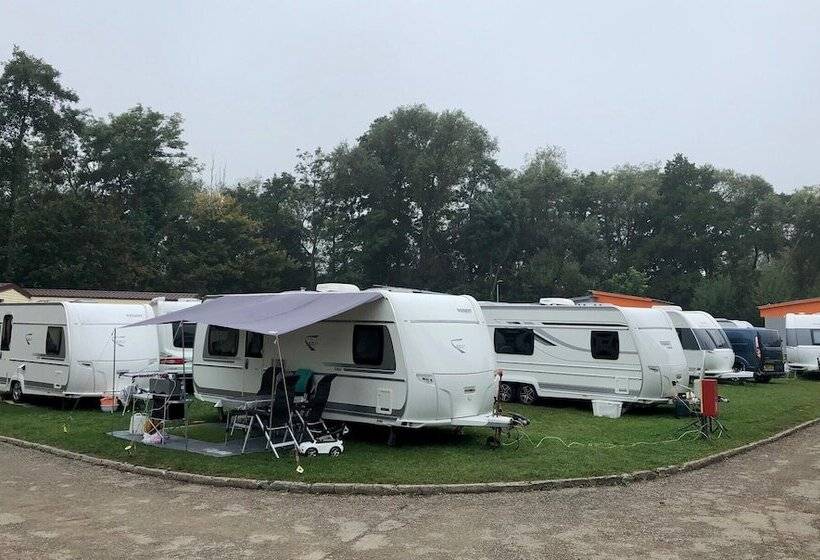 هتل & Restaurant Resort Barca    Campsite